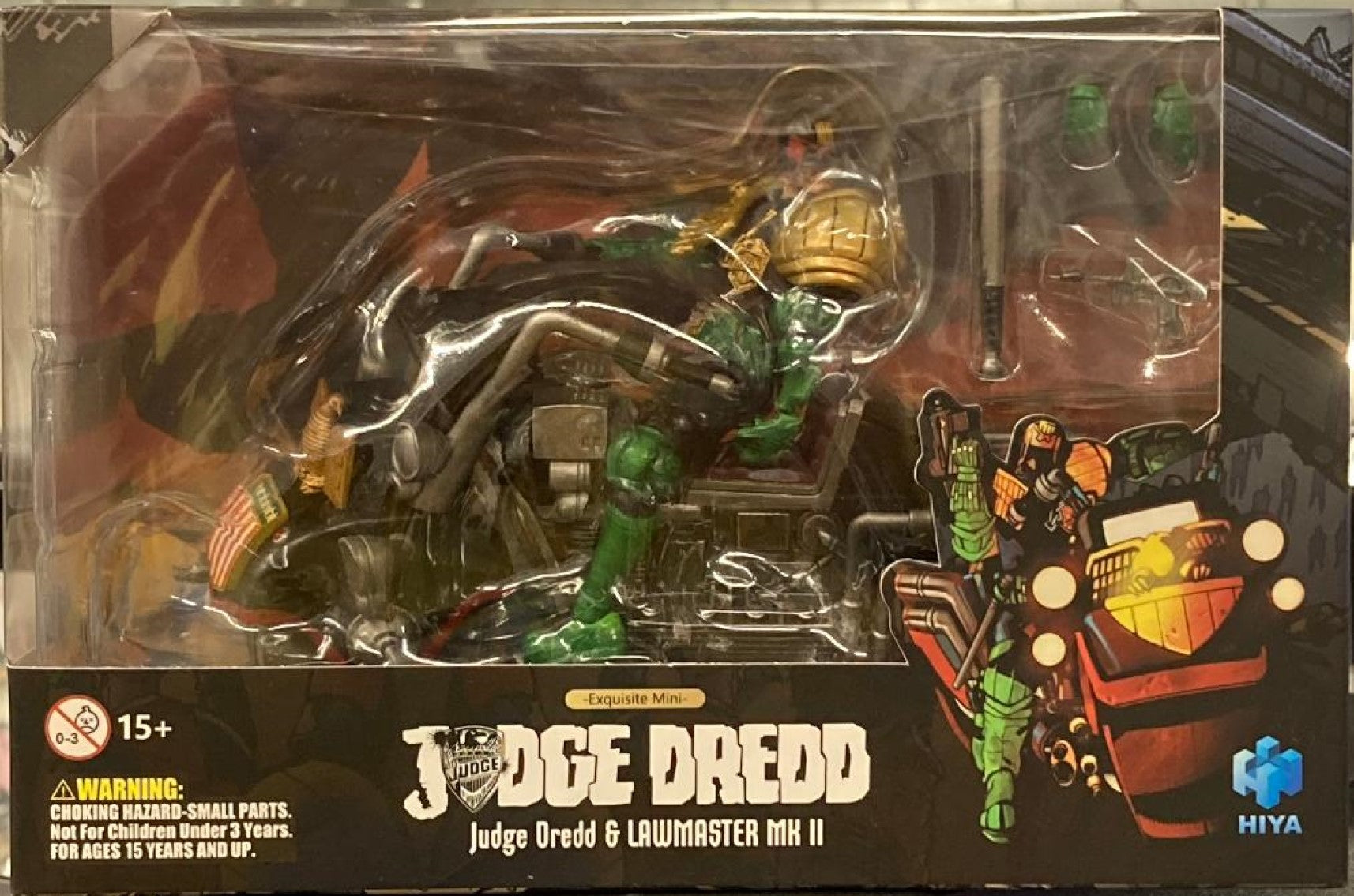 Hiya Toys Exquisite Mini Judge Dredd & Lawmaster MK II