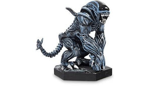 The Alien And Predator Figurine Collection Retro Bull & Gorilla Alien - The Comic Warehouse