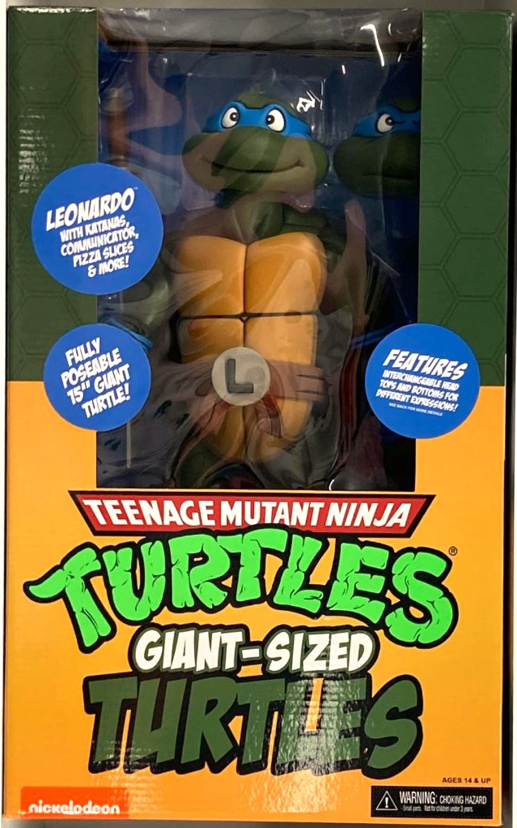 T.M.N.T. Giant-Sized Turtles Leonardo