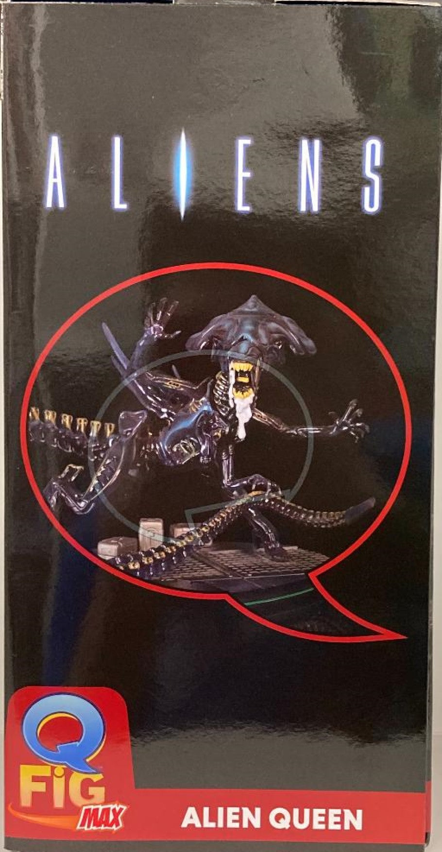Alien Queen Q-Fig Max Elite Diorama