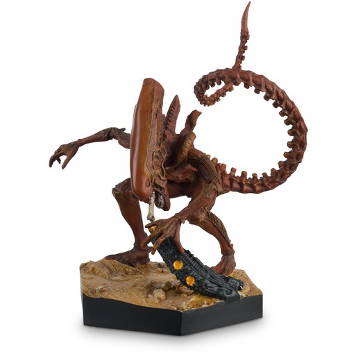 The Alien And Predator Figurine Collection Red Xenomorph - The Comic Warehouse