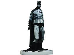 Batman: Batman Black & White Statue (Mike Mignola) 2nd Edition