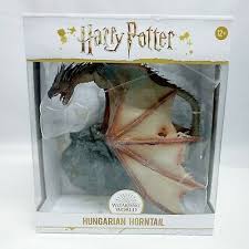 Harry Potter: Wizarding World: Hungarian Horntail McFarlane Toys Figurine