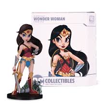 Wonder Woman Chrissie Zullo Dc Artist Alley  Collectables ( Limited to 3000 Var)