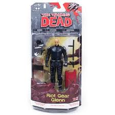 The Walking Dead: Riot Gear Glenn McFarlane Toys Comic Series 2 Figure