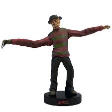 Freddy Kruger: A nightmare on Elm Street: Premium Motion Statue - Comic Warehouse