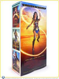 Wonder Woman Ultimate Collectors 1/4 scale Neca