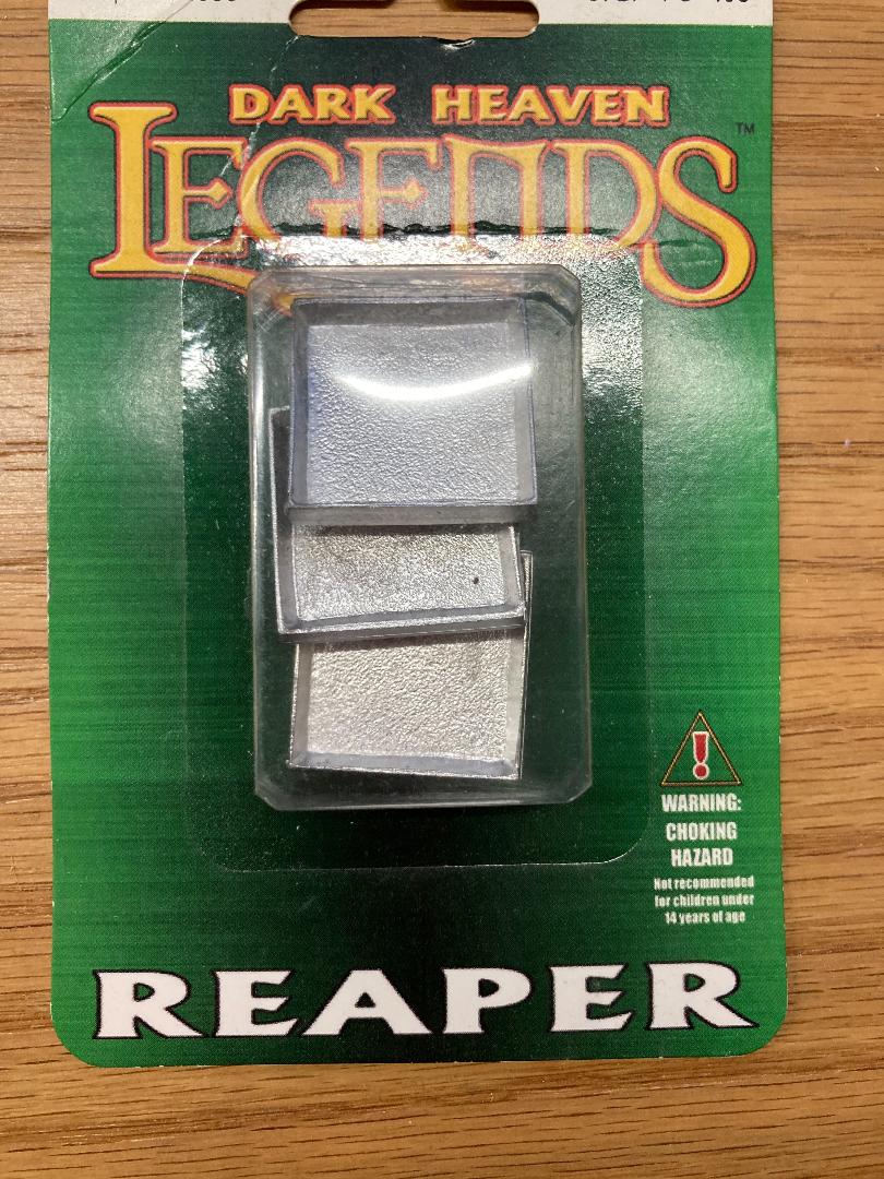 Reaper mini 1 Inch Square Base - The Comic Warehouse