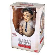 The Texas Chainsaw Massacre mega scale figure - The Comic Warehouse