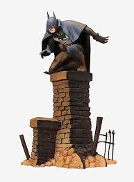 Batman: Gotham by Gaslight 1/10 scale Artifx Kottobukiya Statue