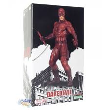 Daredevil The Defender Series Statue