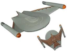 Romulan Bird of Prey Electronic Starship: Star Trek Starship Legends (Diamond Select Toys)